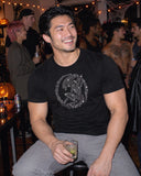 Alien shirt at a party