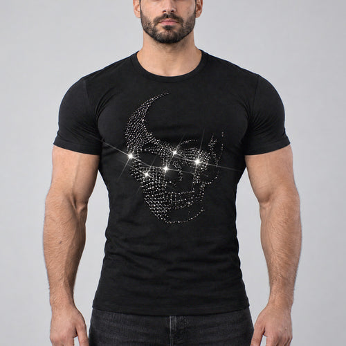 Model wearing the Skull