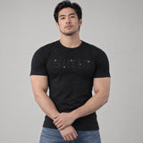 Model wearing the Sucio shirt