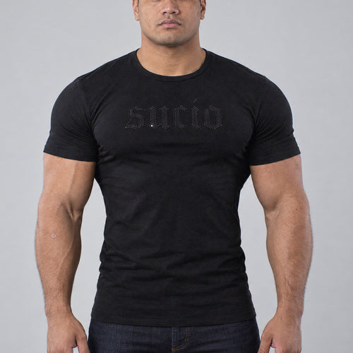 Model wearing the Sucio