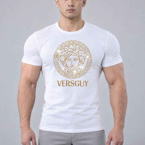 Model wearing the Versguy